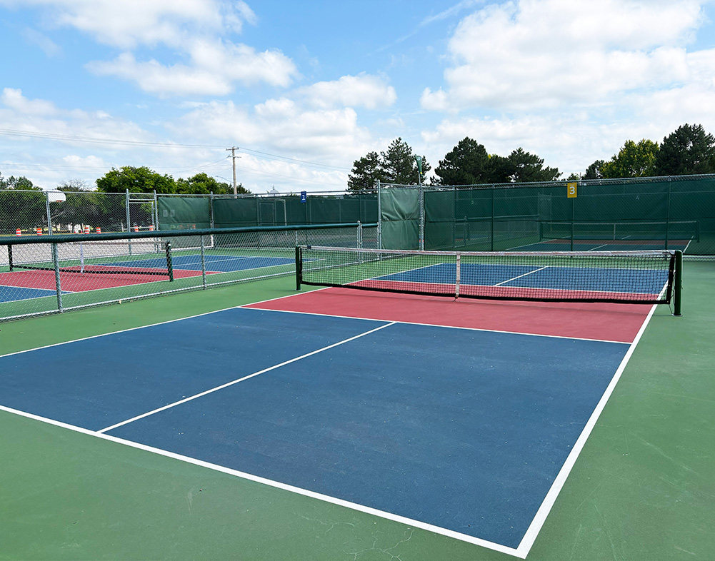 harvey park pickeball court